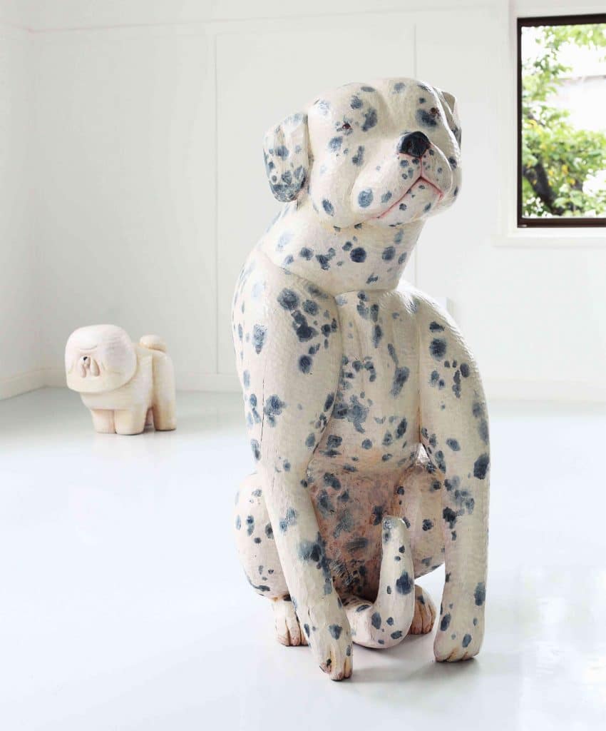 佐野美里,Misato Sano,木雕藝術家,犬像雕刻