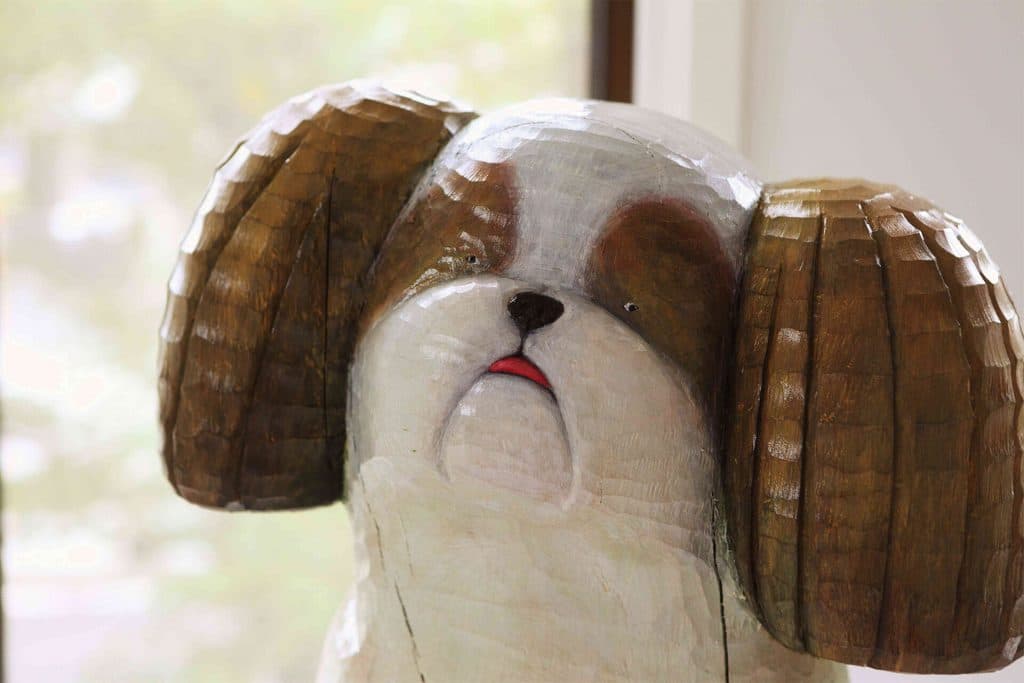 佐野美里,Misato Sano,木雕藝術家,犬像雕刻
